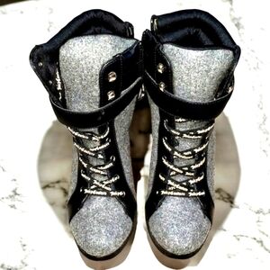 Juicy Couture Gray and Black Wool Lace Up Funky Boots